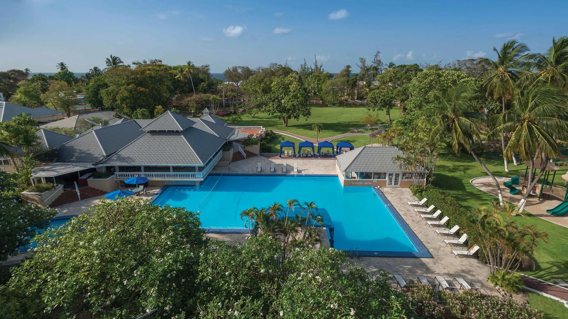 Divi Southwinds Beach Resort Christ Church 3*,