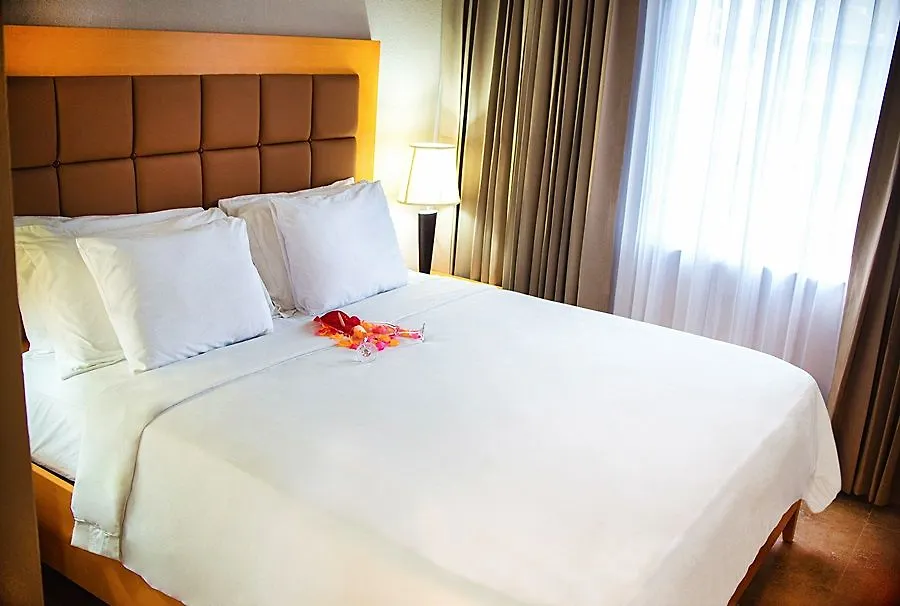 Divi Southwinds Beach Resort Christ Church 3*,
